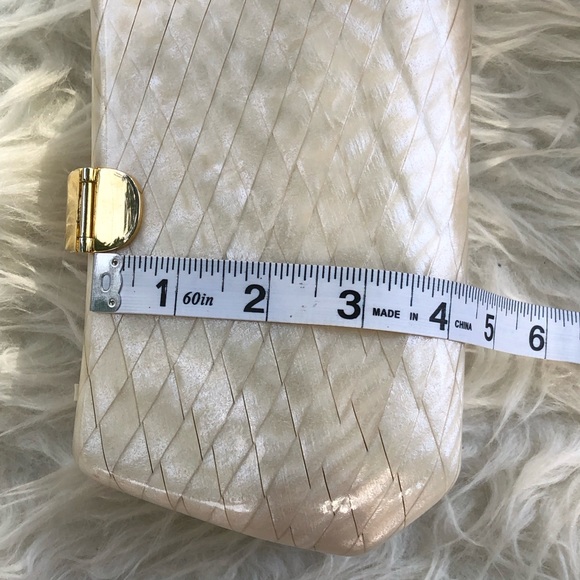 🌺GORGEOUS Mother of pearl clutch//shoulder bag 🌺 - Picture 5 of 12